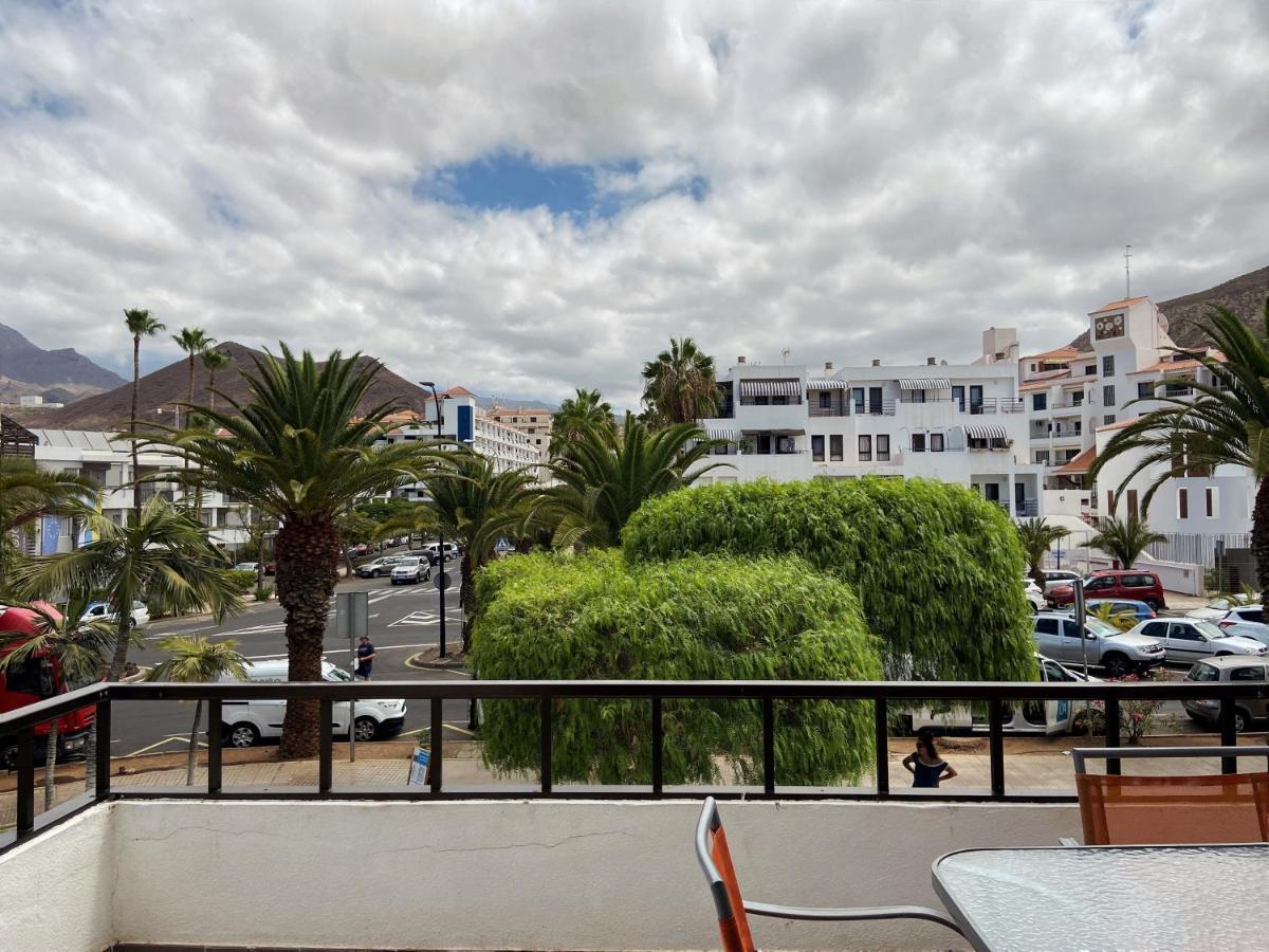 1 Bed Los Cristianos Near The Bus Station Arona  Exterior foto