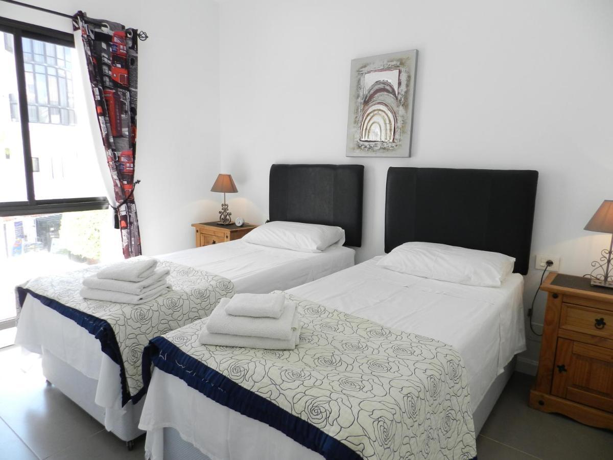 1 Bed Los Cristianos Near The Bus Station Arona  Exterior foto